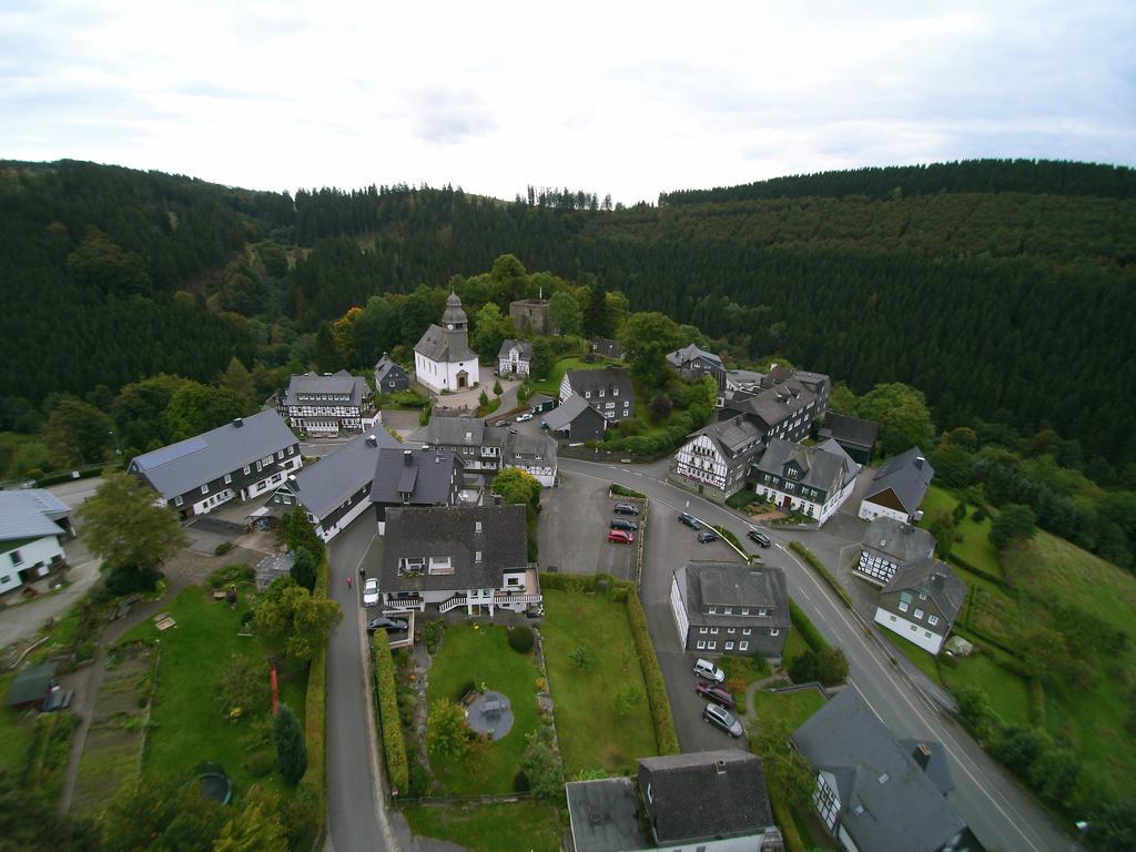 Hotel Landhaus Nordenau Schmallenberg Exterior foto
